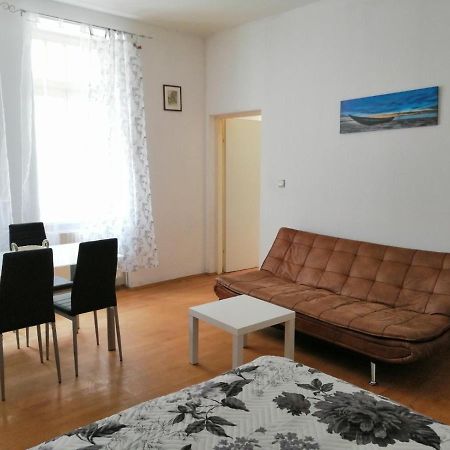 Apartments Diana-Contactless Check-In! Виена Екстериор снимка