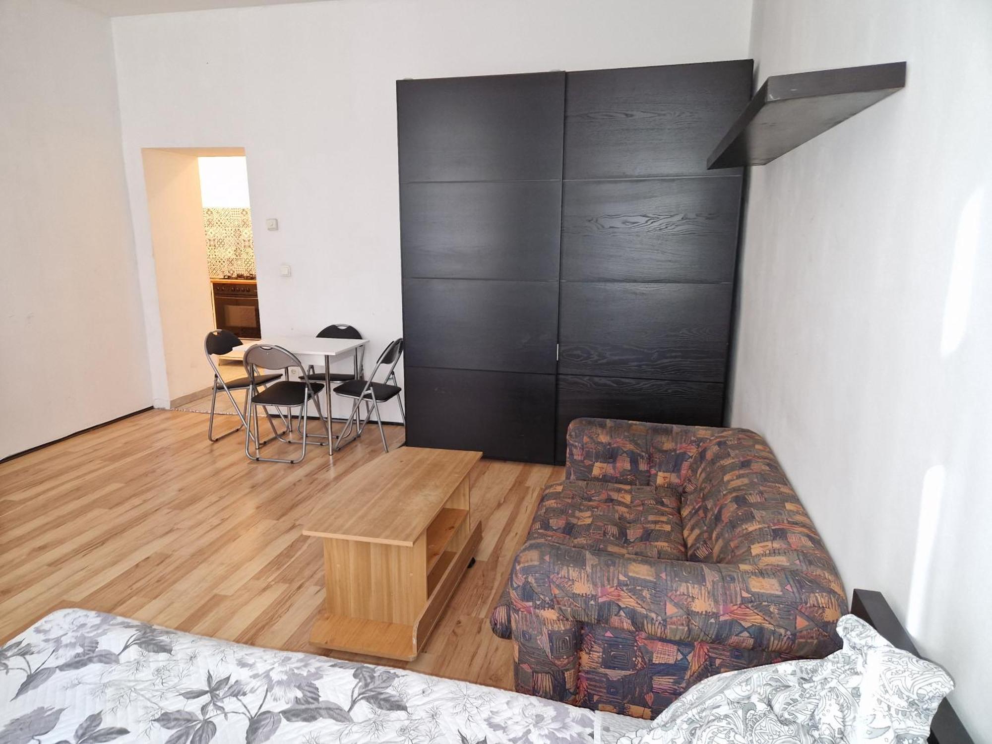 Apartments Diana-Contactless Check-In! Виена Екстериор снимка
