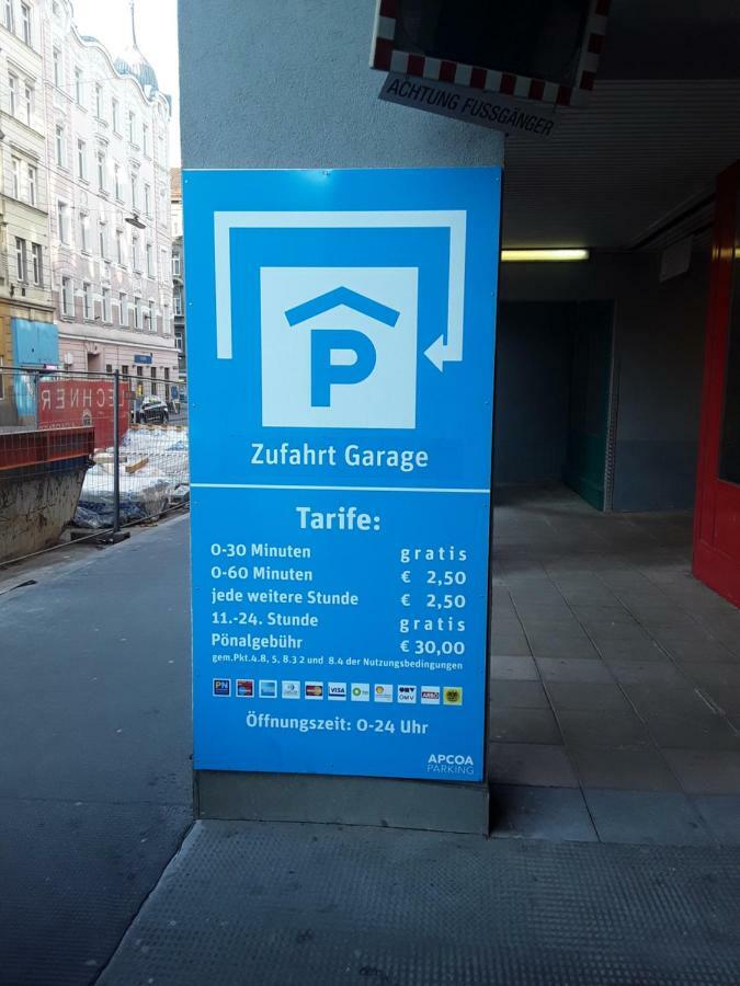 Apartments Diana-Contactless Check-In! Виена Екстериор снимка